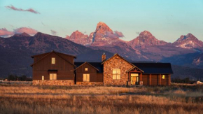 GRAND TETON PAINTED PONY HOUSE